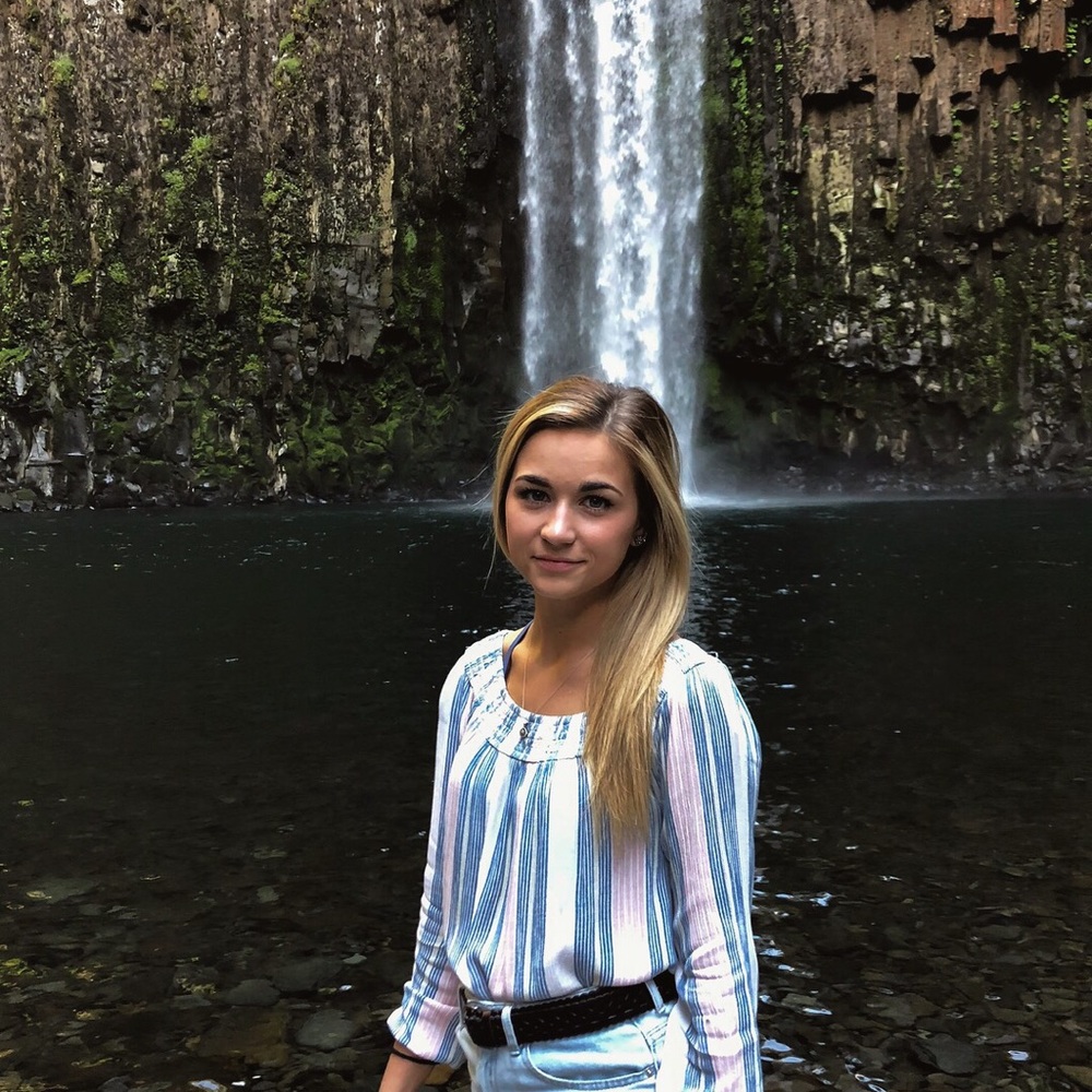 Meet your Posher, Ashley